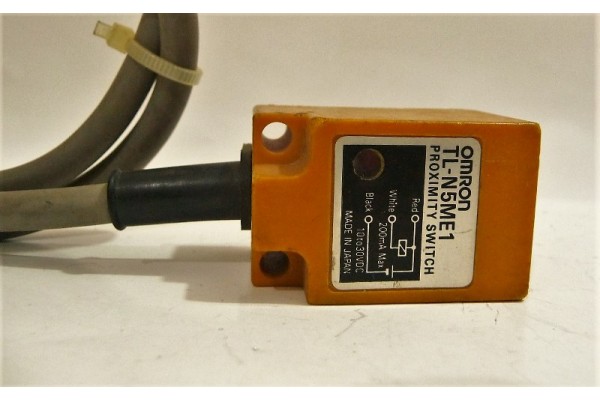 Inductive Proximity Switch, TL-N5ME1, Omron, Made in Japan